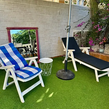 Cosy Ocean View & Garden Апартаменти Адехе