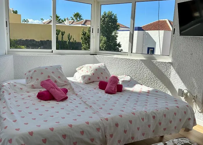 Cosy Ocean View & Garden * Адехе