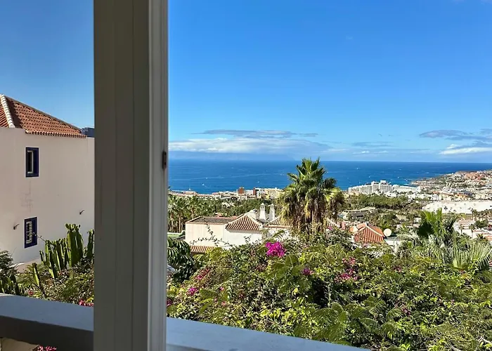 Cosy Ocean View & Garden