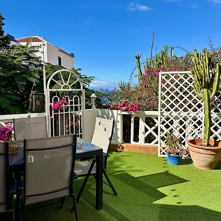 Lejlighed Cosy Ocean View & Garden